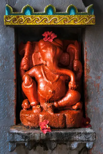 Beautiful idol of hindu god lord ganesha in Changa Vateshwar temple of Saswad, Maharashtra, india.