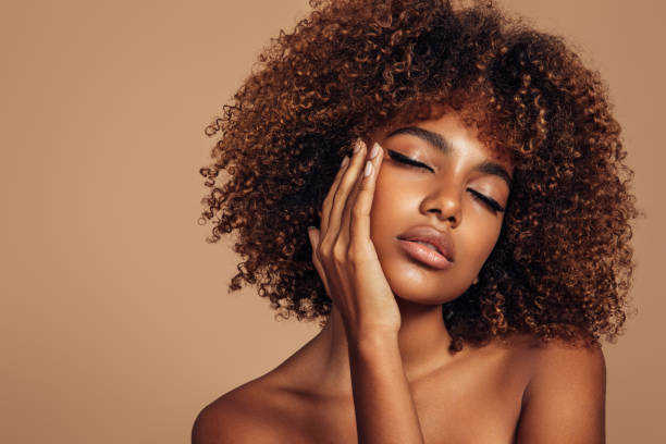 istock Beautiful girl with curly hairstyle 1319662938
