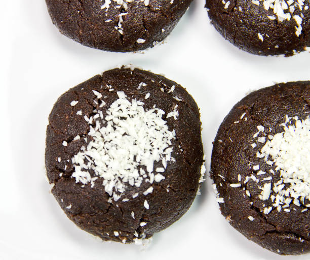 istock Brownie chocolate cookies 1319675080