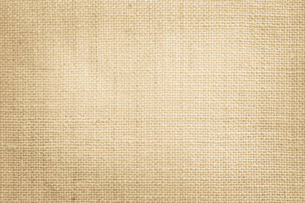 fond tissé de toile de sackcloth de toile de toile de jute dans la couleur brun crème beige clair vide - sack burlap burlap sack bag photos et images de collection