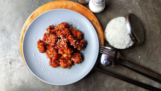 istock Koeran meal in blue plate 1319713525