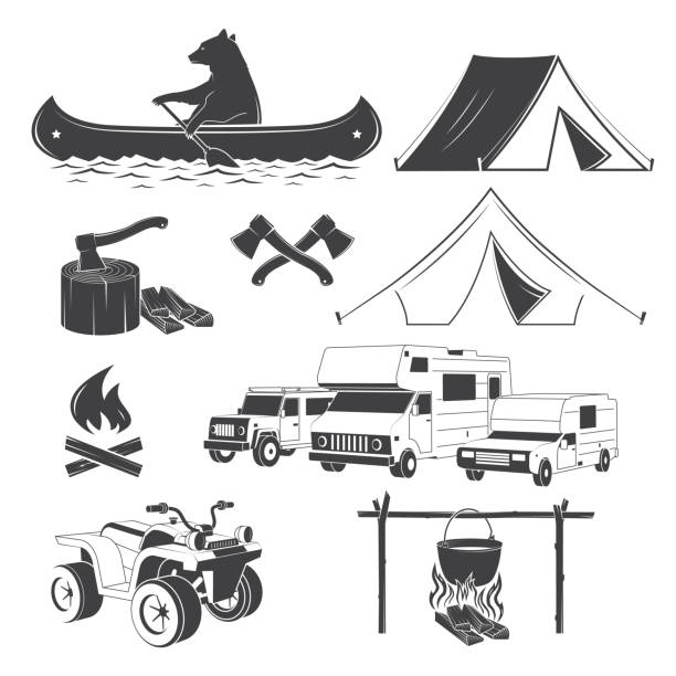 set von wander- und camping-ikonen isoliert auf dem weißen hintergrund. vektor. set gehören auto, quad-bike, kajak, topf auf dem feuer, axt, bär, zelt, lagerfeuer, kanu-silhouette - fashion group of objects shoe boot stock-grafiken, -clipart, -cartoons und -symbole