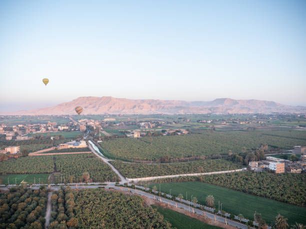 istock Sunrise hot air balloon in Luxor 1319752786