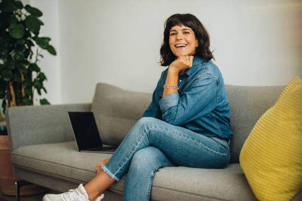 istock Cheerful freelancer in office lobby 1319771555