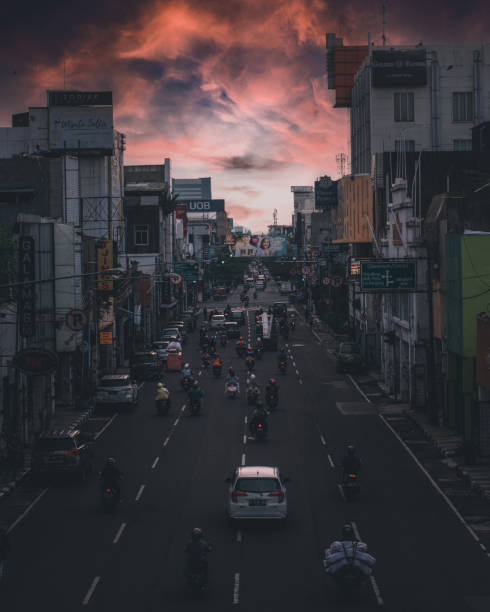 istock Sunset in the City 1319791297