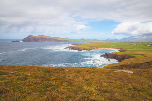 península de dingle - republic of ireland famous place dingle peninsula slea head fotografías e imágenes de stock