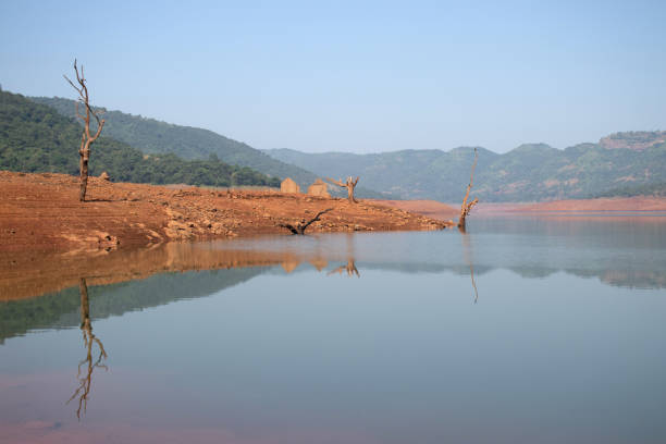 istock Mulshi Backwaters Landscape on a bright sunny day, Mulshi, Maharshtra , India 1319829475