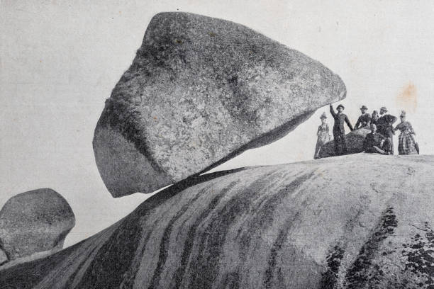 Famous moving stone in Tandil Buneos Aires Argentina
Original edition from my own archives
Source : La ilustración artística 1895