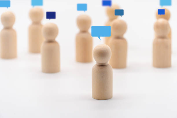 istock Wooden human icon with bubble icon. 1319957506