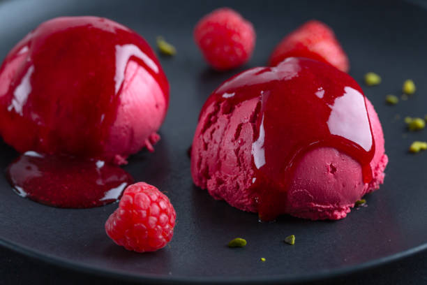 istock Fruity ice cream scoop on plate 1319959327