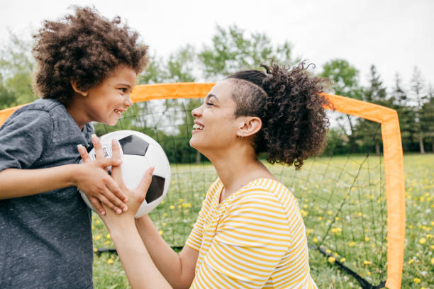 istock Confidently Raising a Bilingual Kid in a Non-Spanish Speaking Community 1319959615