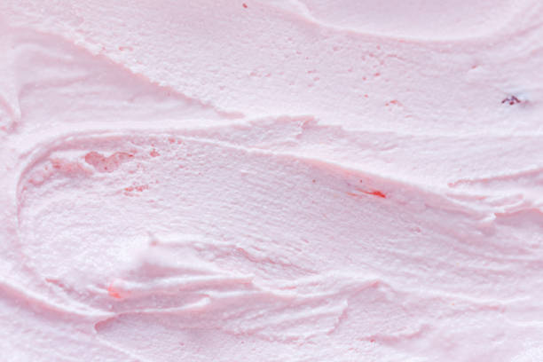 istock Fruity ice cream scoop on plate 1319959874