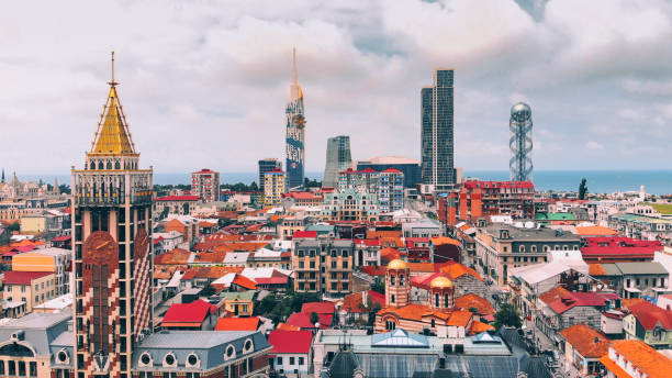 vista aérea da cidade de batumi, geórgia - ajaria - fotografias e filmes do acervo