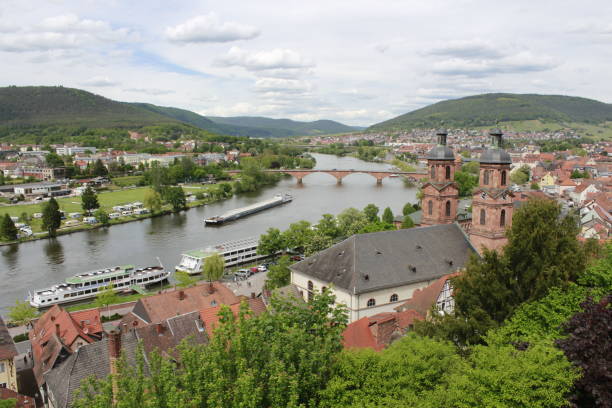 A nice city crossed by the river Main, known for it‘s beautiful architecture and landscape