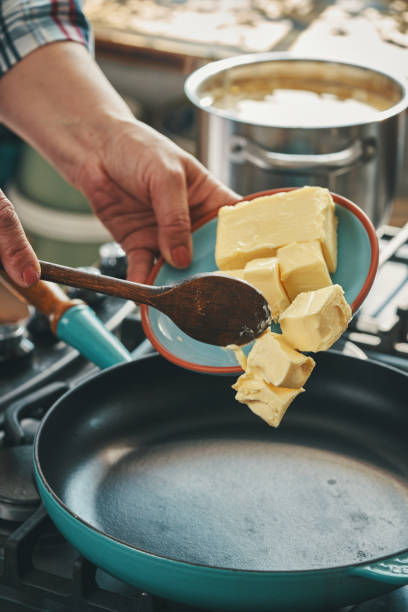 istock Preparing Fettuccine Pasta Alfredo 1320014287