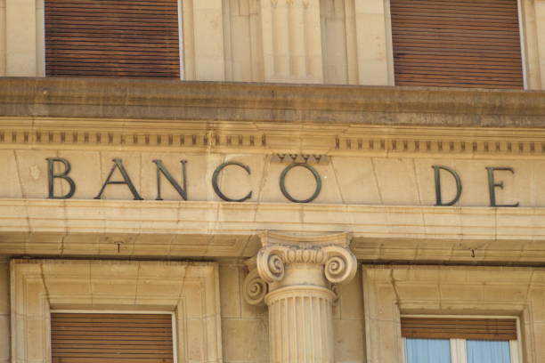 istock Facade of a bank building 1320033741