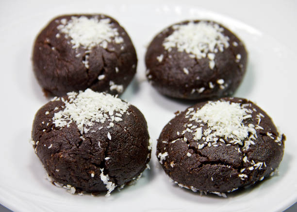 istock Brownie chocolate cookies 1320040037