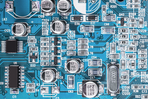 Printed circuit board with semiconductor components, memory chips, joints and processors.