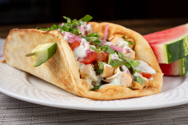 istock pita taco med style 1320231006