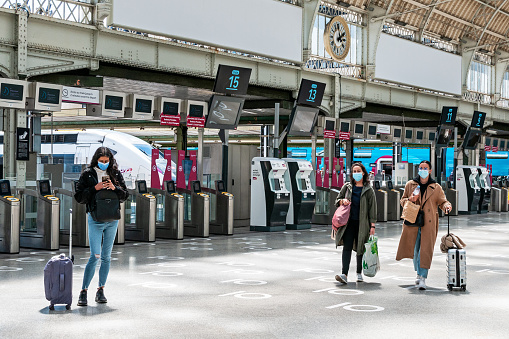 Gare de Lyon with people wearing a mask, during pandemic Covid 19 – Paris, gare de Lyon, in France. May 24, 2021