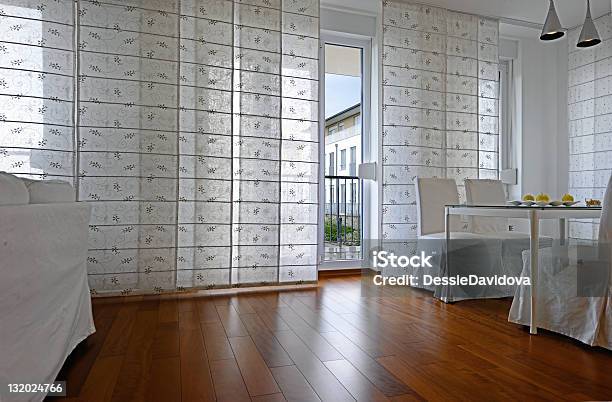 Moderna Sala De Jantar Interior - Fotografias de stock e mais imagens de Apartamento - Apartamento, Beleza, Cadeira