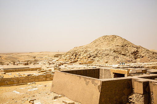 Ruinas cerca de la pirámide de Unas photo