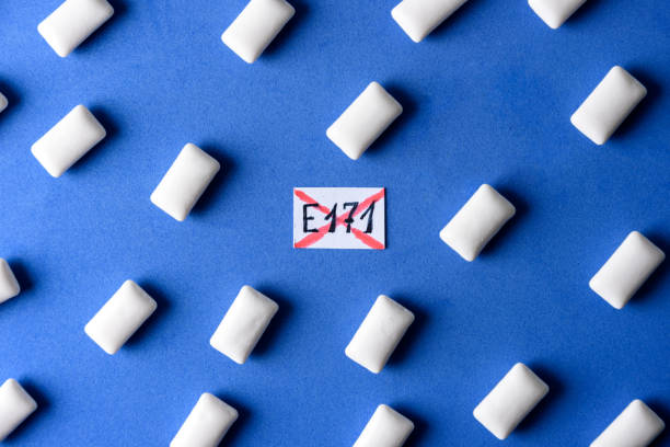 istock Heap of chewing gum with e171 sign 1320328570