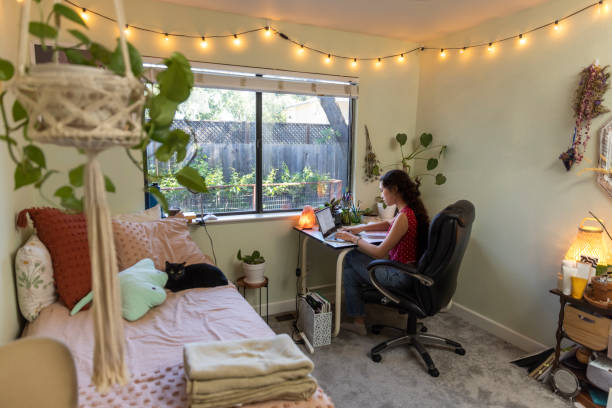 istock Young Adult College Student 1320368932