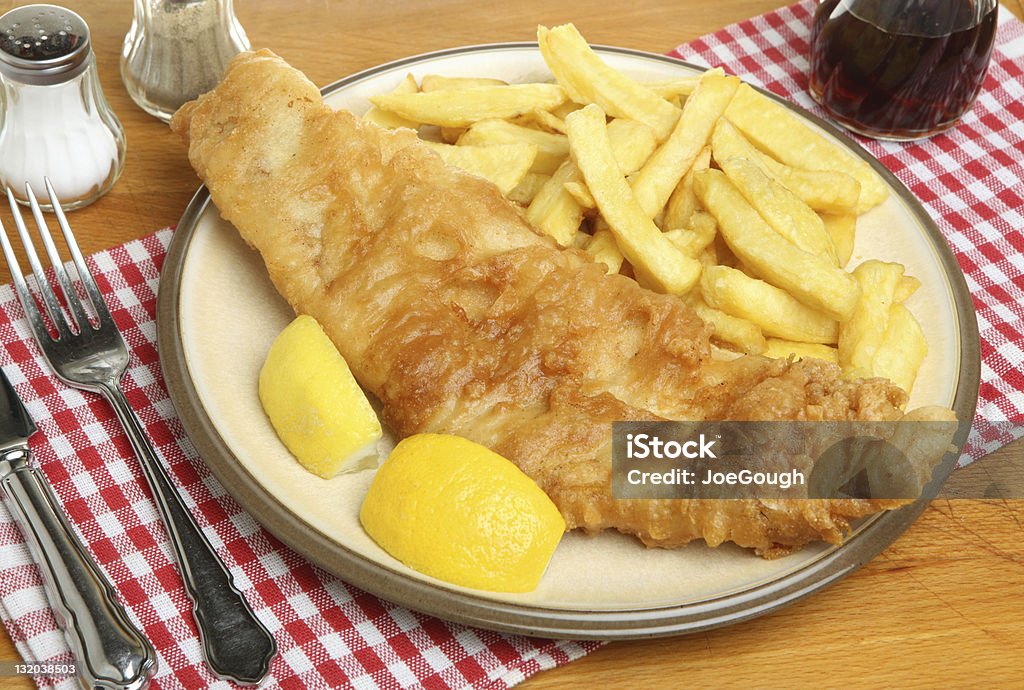 Bacalao frito pescado & Chips - Foto de stock de Fish and Chips libre de derechos