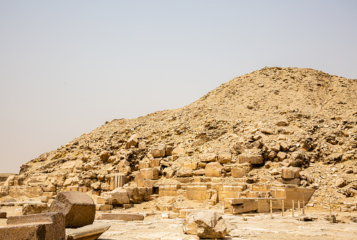 Ruinas cerca de la pirámide de Unas photo