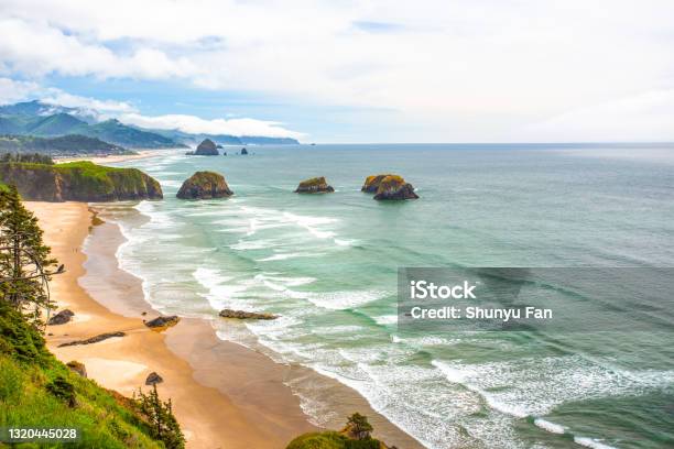 Amazing Beaches Of Oregon Coast Stock Photo - Download Image Now - Beach, Oregon - US State, Coastline
