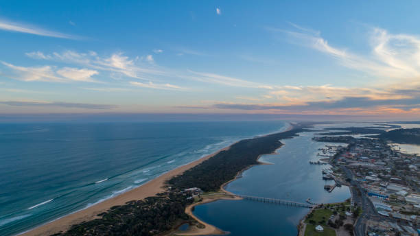istock Lakes Entrance at dusk 1320448765