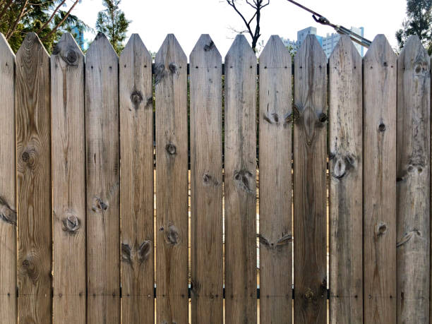 istock a wooden fence 1320449156