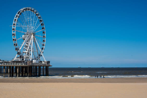 istock Ferris wheel near the sea 1320462287