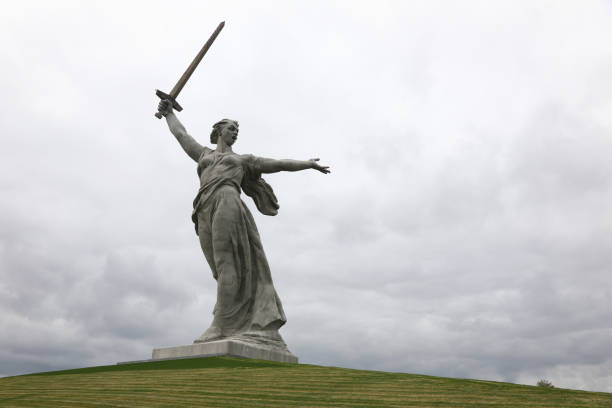 Monument "Motherland calls", Volgograd, Russia Monument "Motherland calls", Volgograd, Russia burial mound photos stock pictures, royalty-free photos & images