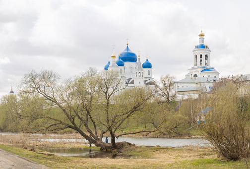 2021 April 22. Russia. Vladimir. Bogolyubovo. Early spring, and the spill ended. Bogolyubsky monastery a few kilometers from the old Russian city of Vladimir. A popular place for tourism and pilgrimage, due to the fact that nearby is a masterpiece of Russian architecture, the Church of the Intercession on the Nerl.