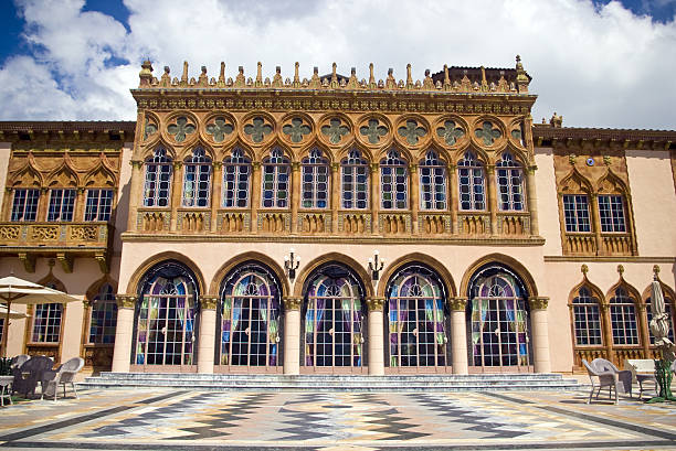 Venitian mansion w/ marble terrace
