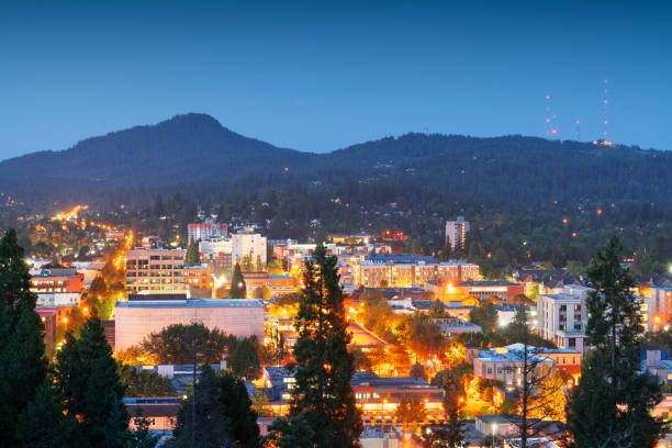 istock Eugene, Oregon, USA Downtown Cityscape 1320515947