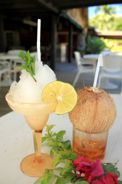 istock Happy Hour in Fiji 1320523076