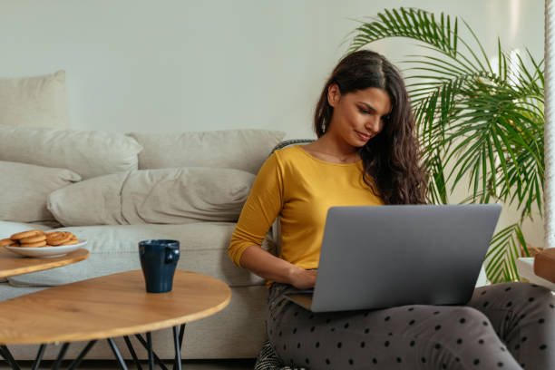 istock I connect with new people without having to go out 1320524789