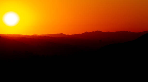 istock Sunset in Los Angeles 1320546170