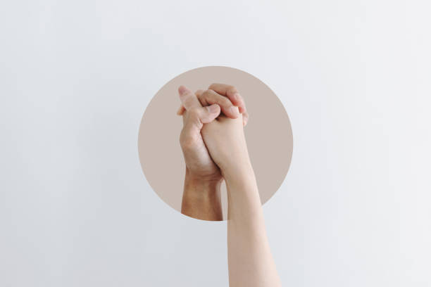 digitale collage moderne kunst. halten der hand - holding hands human hand holding couple stock-fotos und bilder