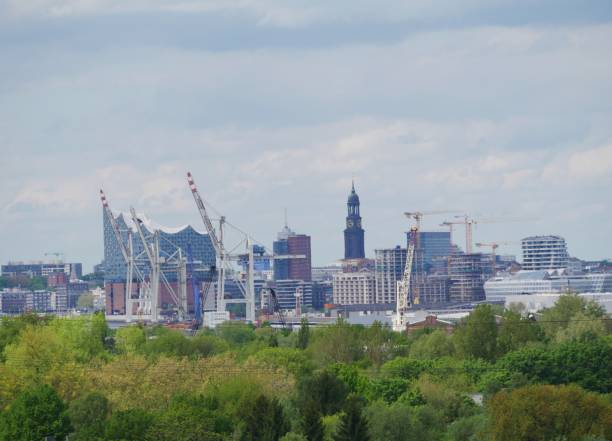 istock Hamburg landmark 1320693097