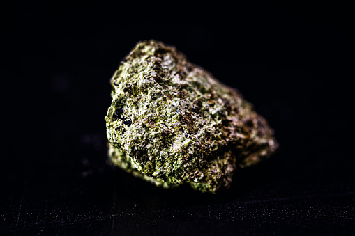 Garnierite or Garnierite, is a mineral composed of hydrated nickel silicates. It is an important source of nickel