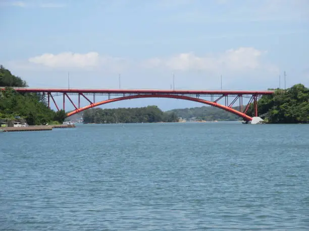 The Five Bridges of Amakusa is from Uki City, which connects the triangle at the tip of the Udo Peninsula in Kumamoto Prefecture to Amakusa Kamiamakusa via Oyano Island, Nagaura Island, Ikejima, and Maejima in the Amakusa Islands. It is a connecting road to Kamiamakusa City