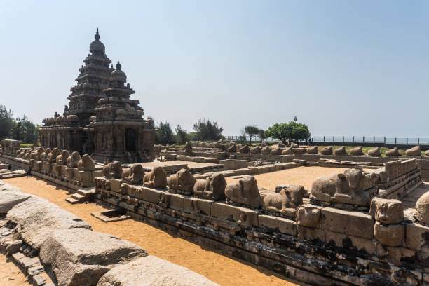 istock Shore Temple of Mahabalipuram 1320923909