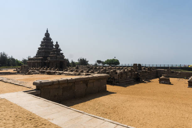 istock Shore Temple of Mahabalipuram 1320923966