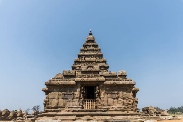 istock Shore Temple of Mahabalipuram 1320924185