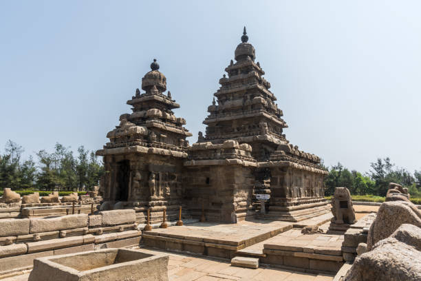 istock Shore Temple of Mahabalipuram 1320924300