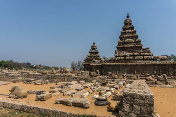 istock Shore Temple of Mahabalipuram 1320924315